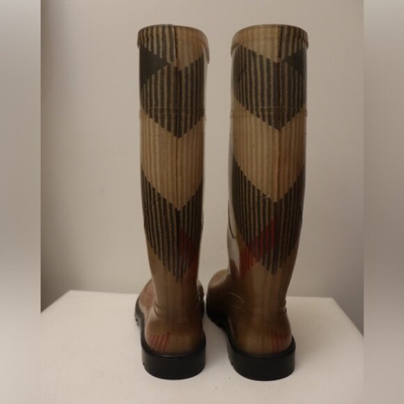BURBERRY Rubber Rain Boot - Picture 3 of 16